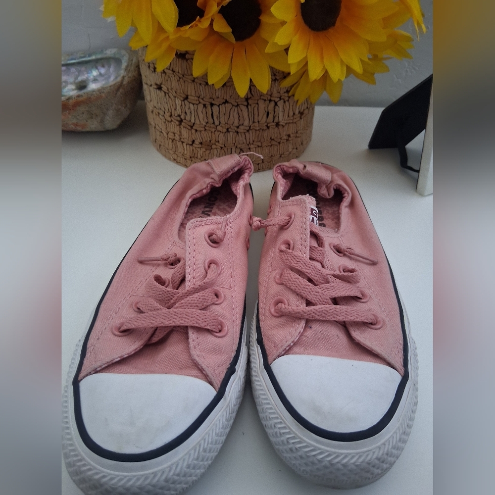 Converse Pink Sneakers